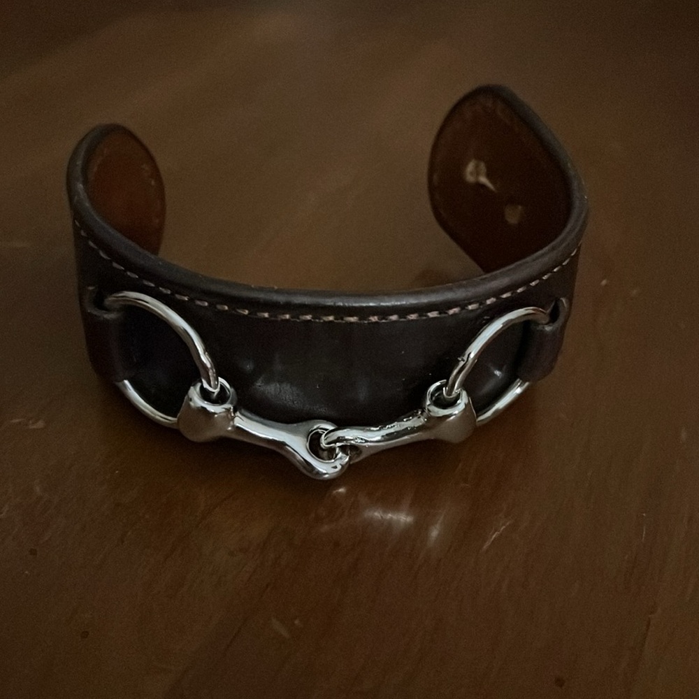 Rebecca Ray equestrian Leather & silver metal bracelet. Comfortable. Nice piece.